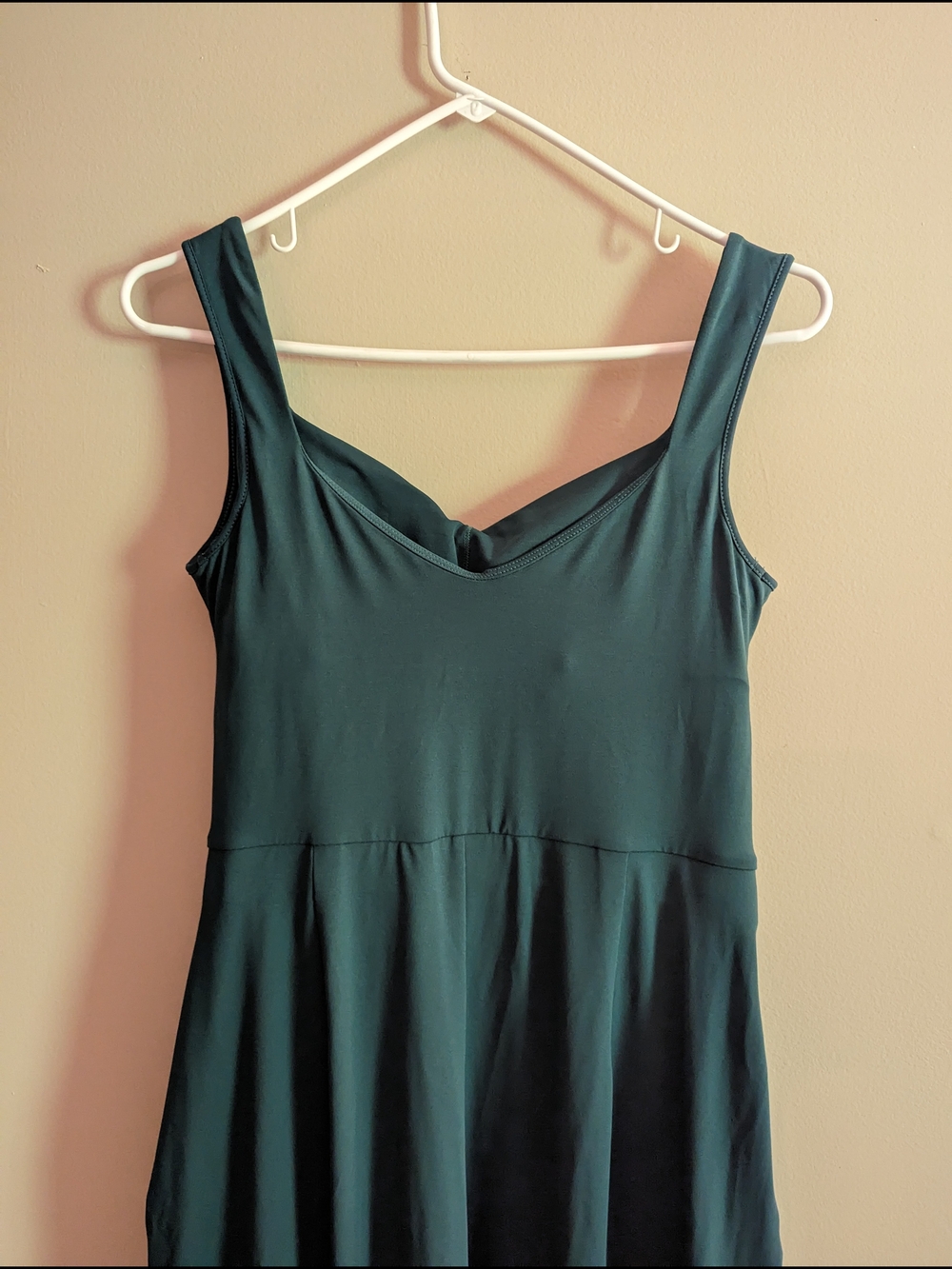 HALARA Forest Green Wide-Leg Sleeveless Jumpsuit - Picture 4 of 11
